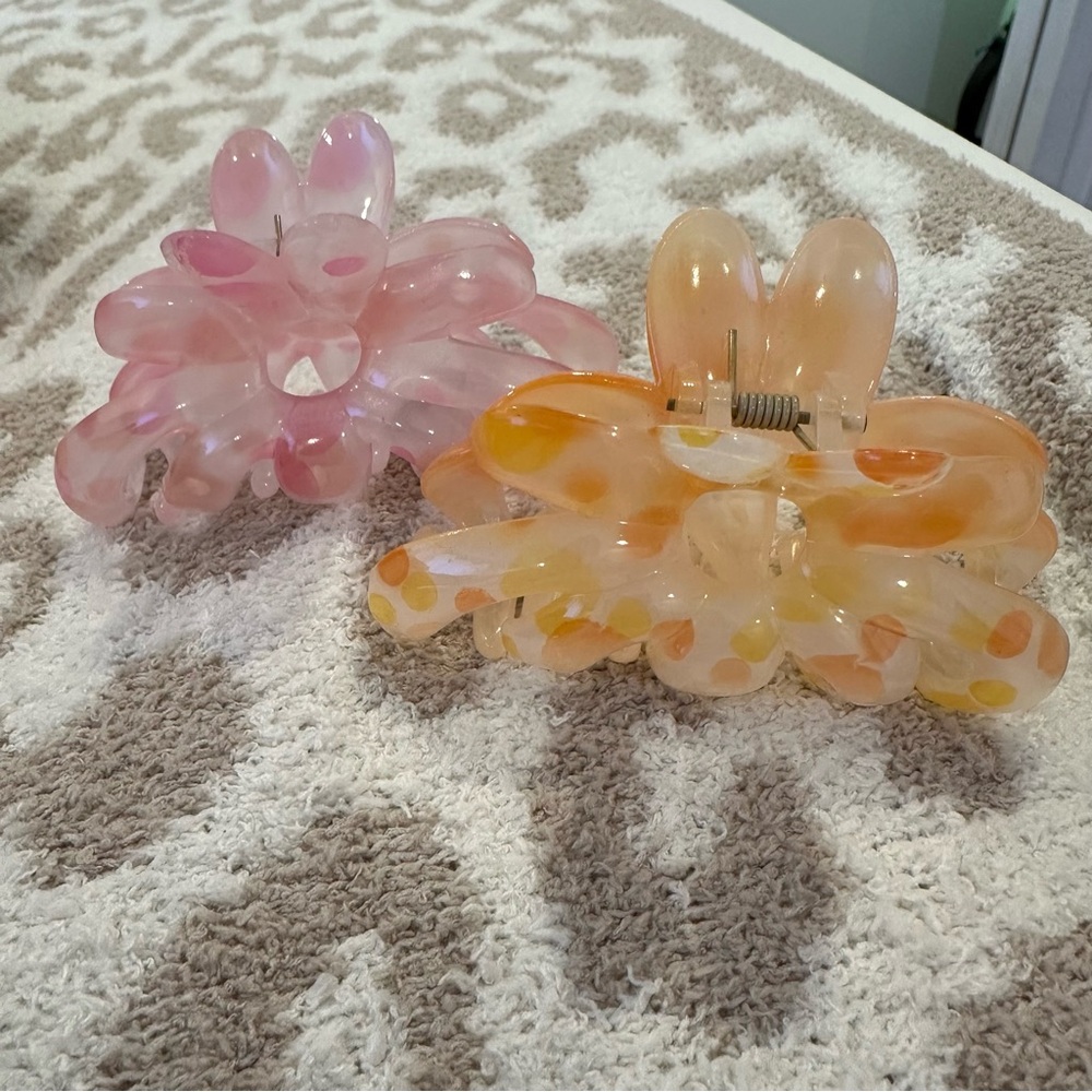 🩷🧡Set of 2 Claw Clips🧡🩷